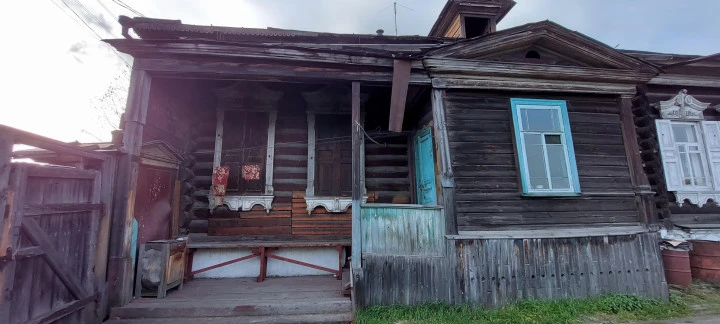 Продается нежилое помещение, 105,5 кв. м,  Красноярский край, г. Енисейск, ул. Ленина, дом 80, пом. 1